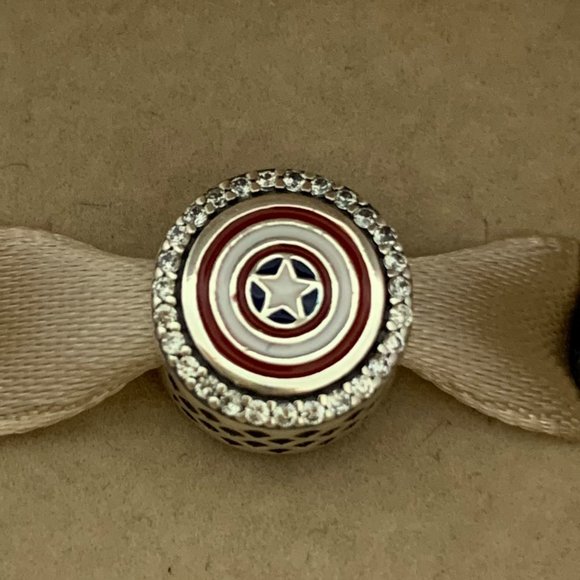 Pandora Marvel The Avengers Captain America Charm - Picture 2 of 6